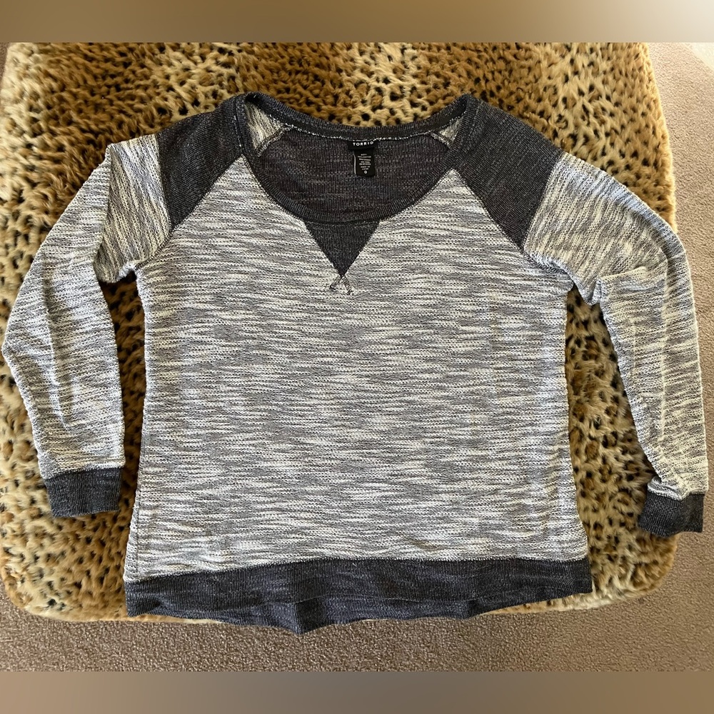 Torrid Black & Grey Sweater